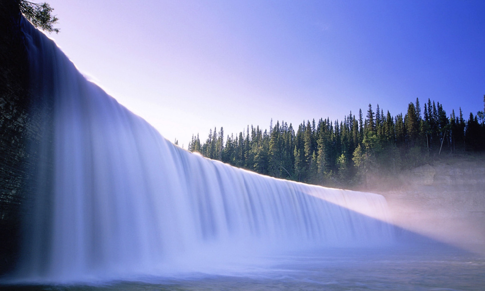 insta-worthy places in canada like Lady Evelyn Falls