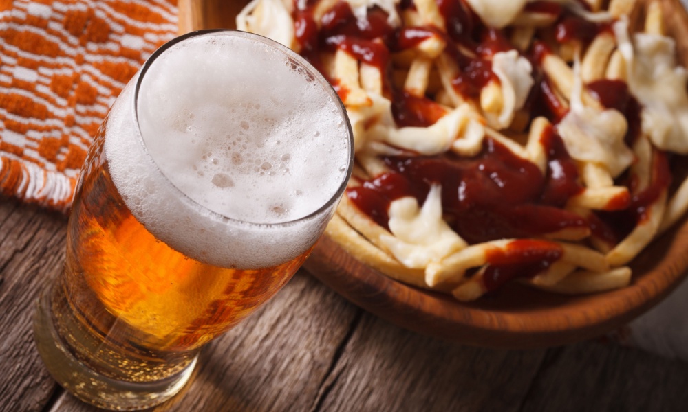 Beer and poutine