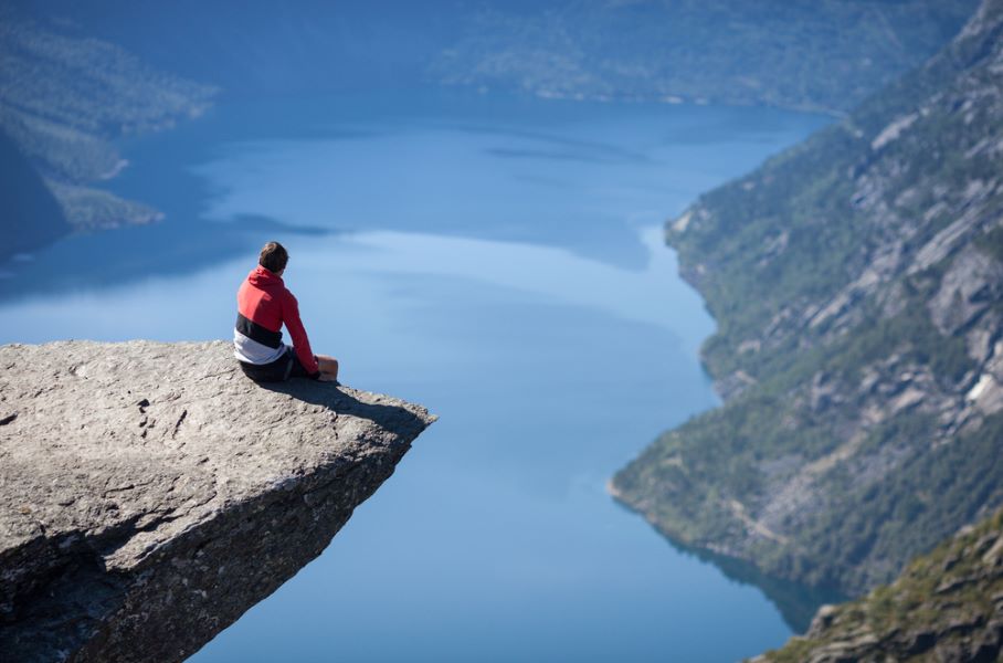 Lake Ringedalsvatnet, Trolltunga, Norway