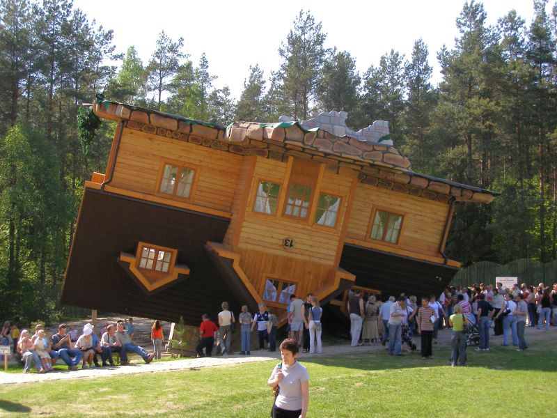 Upside down house, Center of Education and Promotion of the Region, Szymbark, May 20, 2007