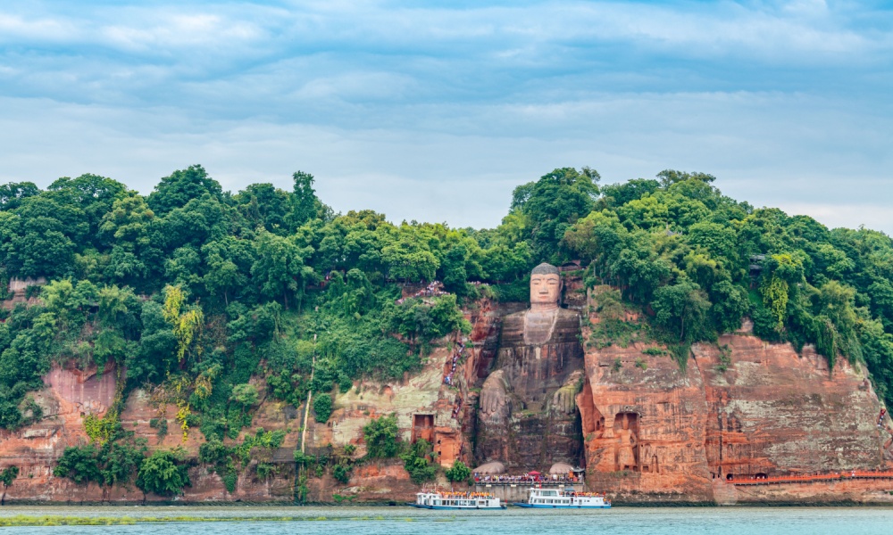 Buddha statue on the river